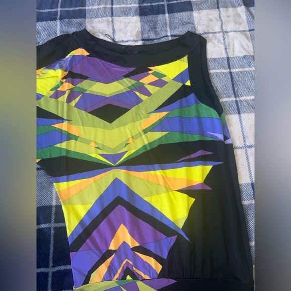 Y2k BCBGMaxAzria Abstract Geometric Tunic in Purple, Yellow & Green - Picture 4 of 10